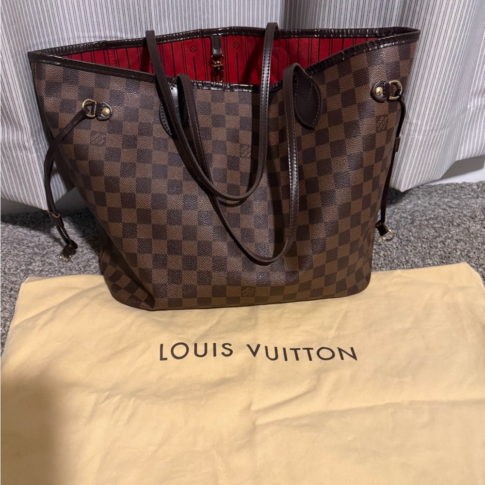 Louis Vuitton Damier Ebene Neverfull MM